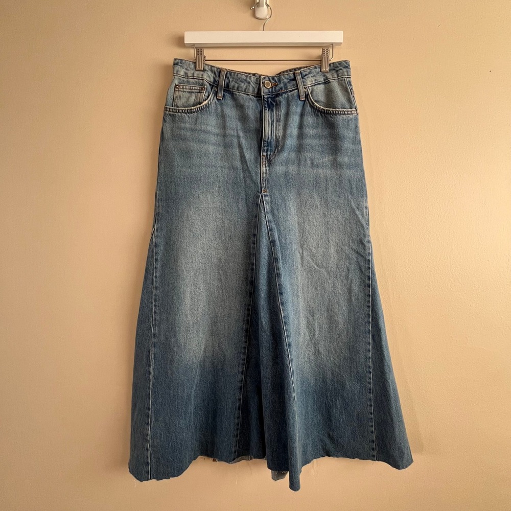 Zara Denim Maxi Skirt Medium Wash Blue A-Line Long Frayed Hem Womens Size M 28